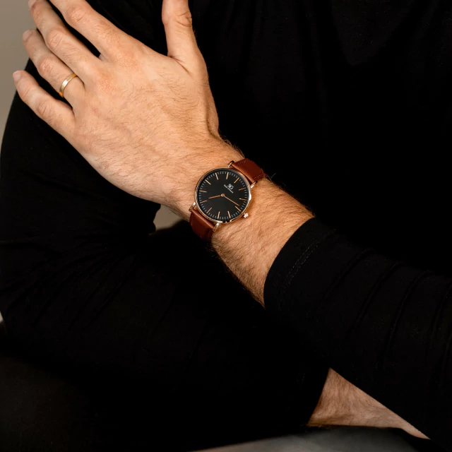 Minimalist Brown Watch with Bronx Black Rose Gold Leather Strap 40mm