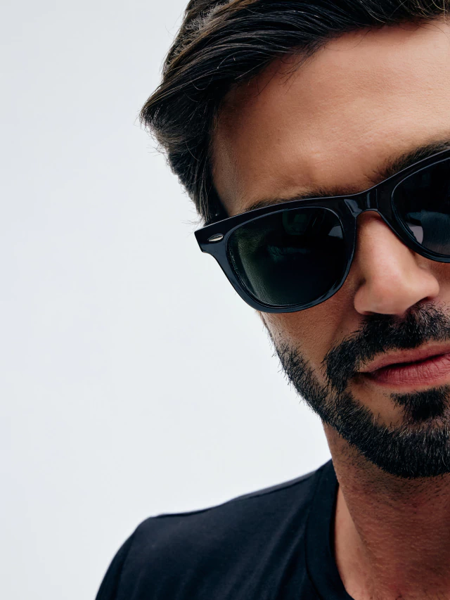 Hills Green Black Classic Square Sunglasses