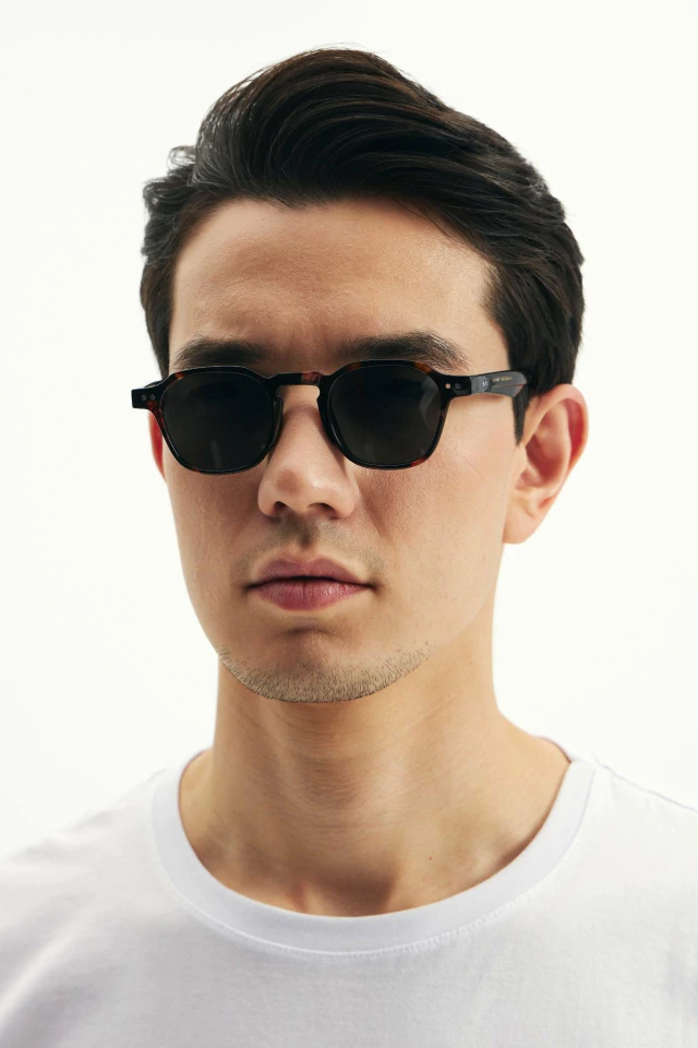 Viggo Tortoise Savana Square Sunglasses